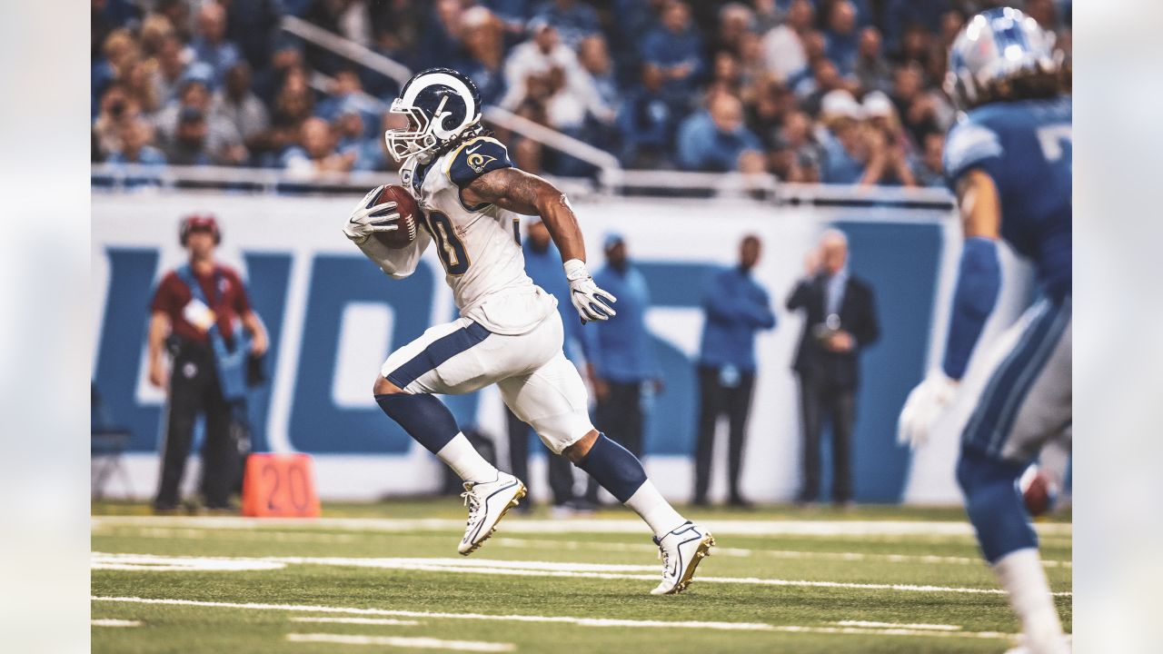 C.J. Anderson, Rams Reportedly Agree to Contract After Todd Gurley's Knee  Injury, News, Scores, Highlights, Stats, and Rumors