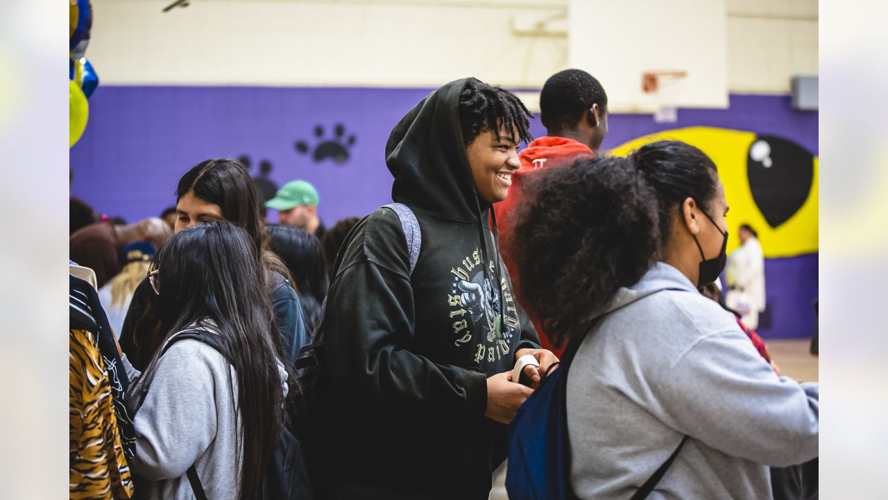 Los Angeles Rams and PacSun Team Up to Reward Students with