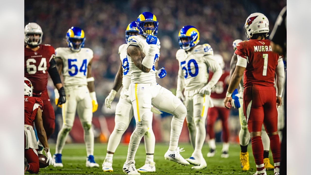 PHOENIX, AZ - SEPTEMBER 25: Los Angeles Rams linebacker Ernest Jones (53)  during the NFL game between the Los Angeles Rams and the Arizona Cardinals  on September 25, 2022, at State Farm