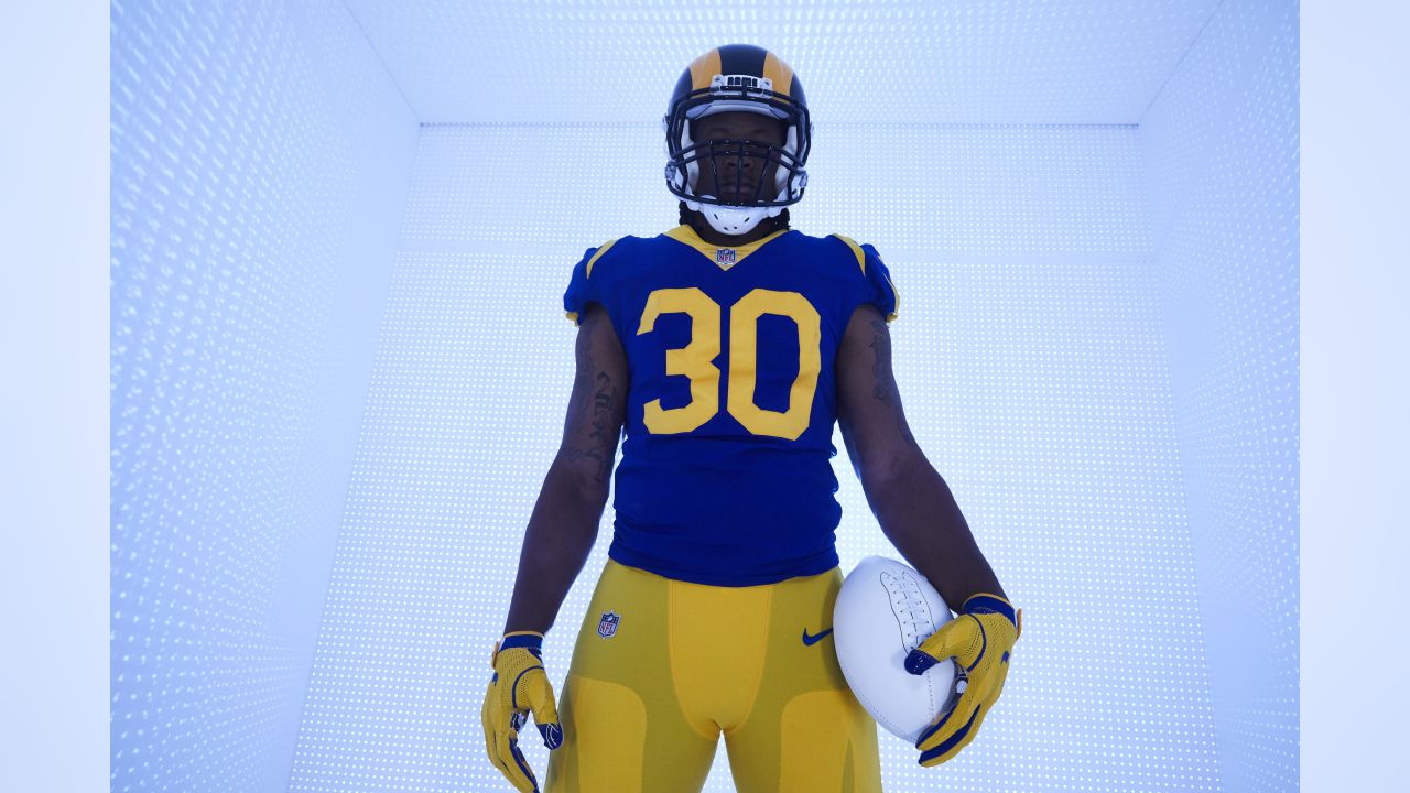 Rams unveil new uniforms with classic colors, modern twists - The