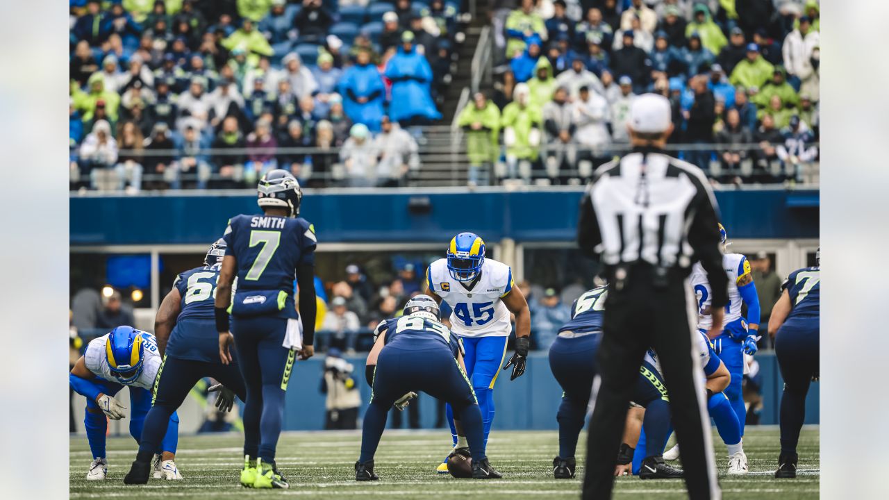 Photos: Rams roll past Seattle Seahawks – San Bernardino Sun