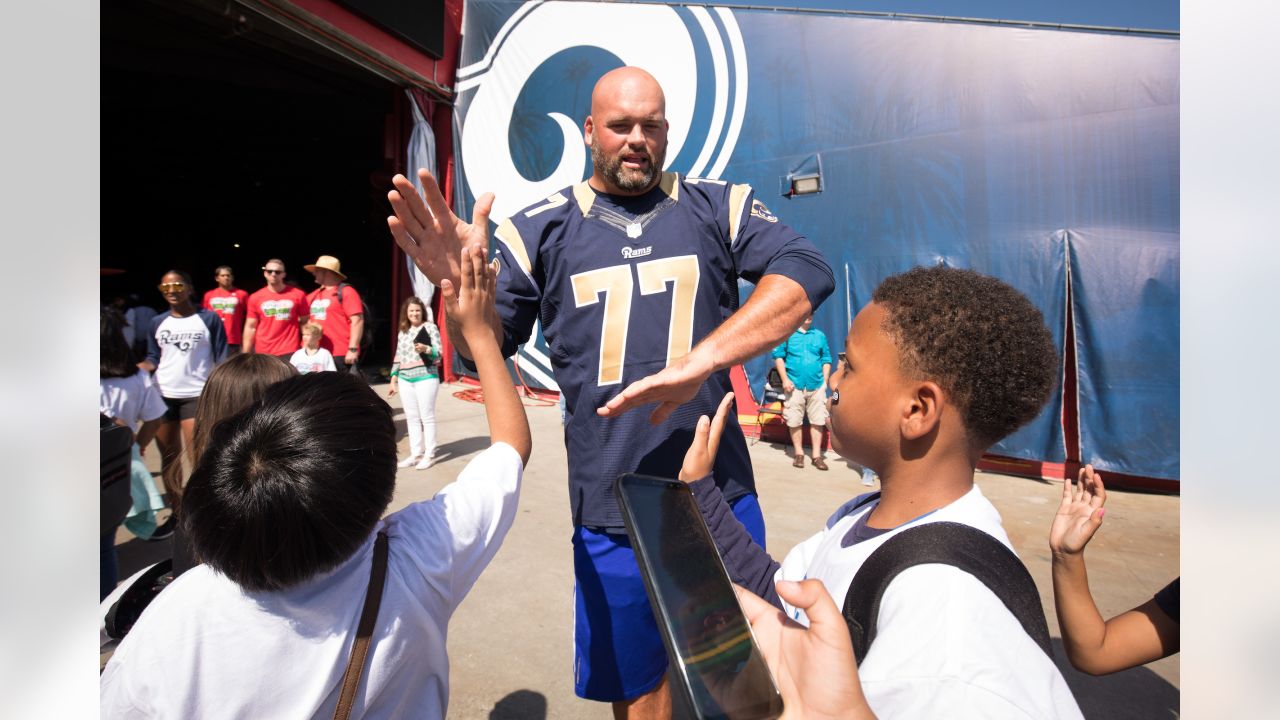 Rams' Whitworth retires after 16 years capped by first ring - West Hawaii  Today