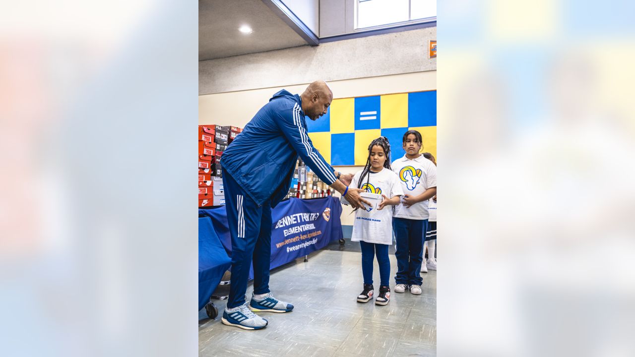 Rams Bring Shoes and a Field Day to 350 Kids! – Shoes That Fit