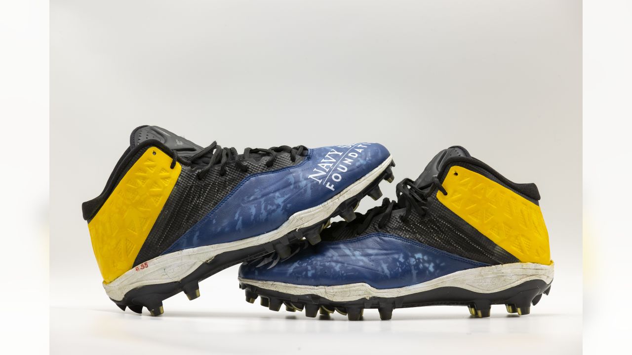 The Cleats Of The Original Los Angeles Rams – Footwear News