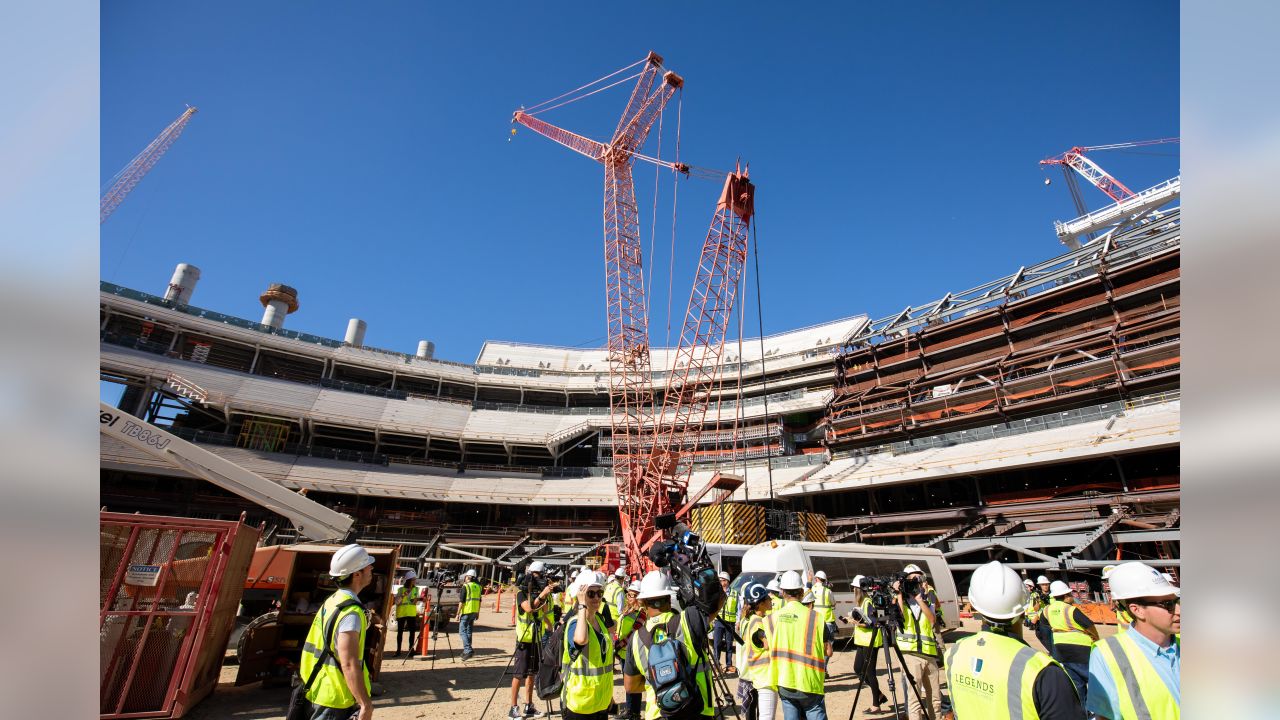 Chargers and Rams Commemorate L.A. Stadium Canopy Shell Topping Out