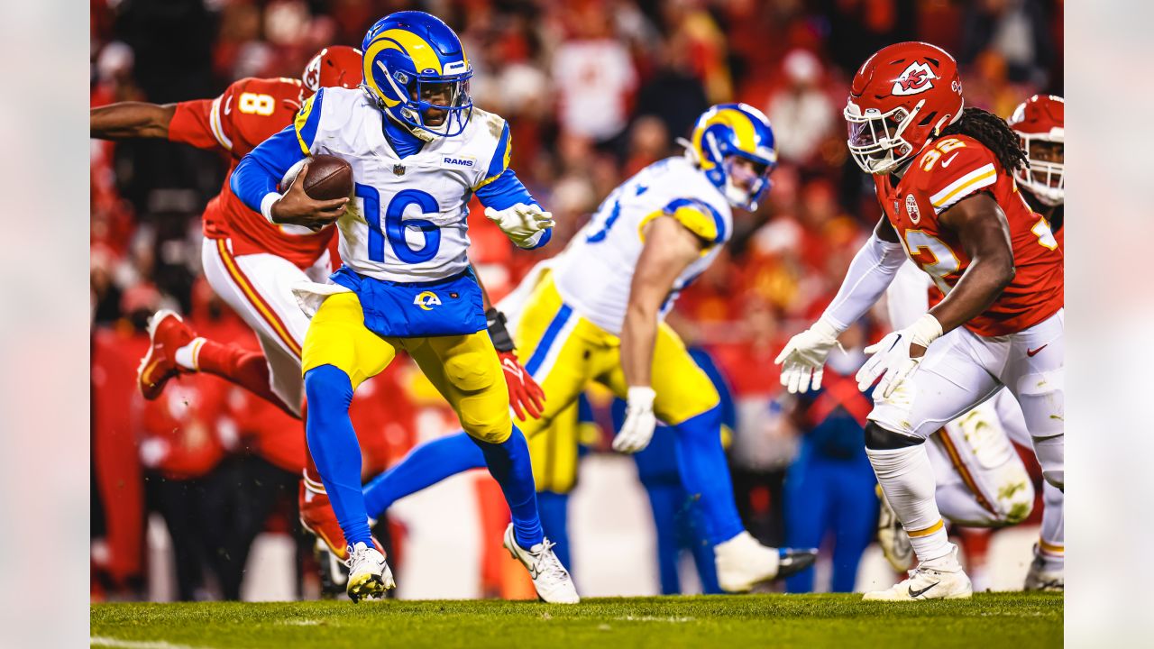 Rams' 26-10 road loss to the Kansas City Chiefs by the numbers