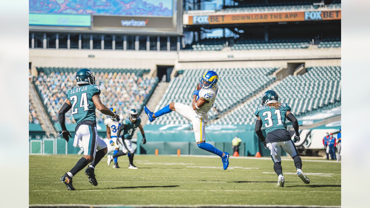 Philadelphia Eagles lose to L.A. Rams, 37-19, in first home game — NFL, Week  2