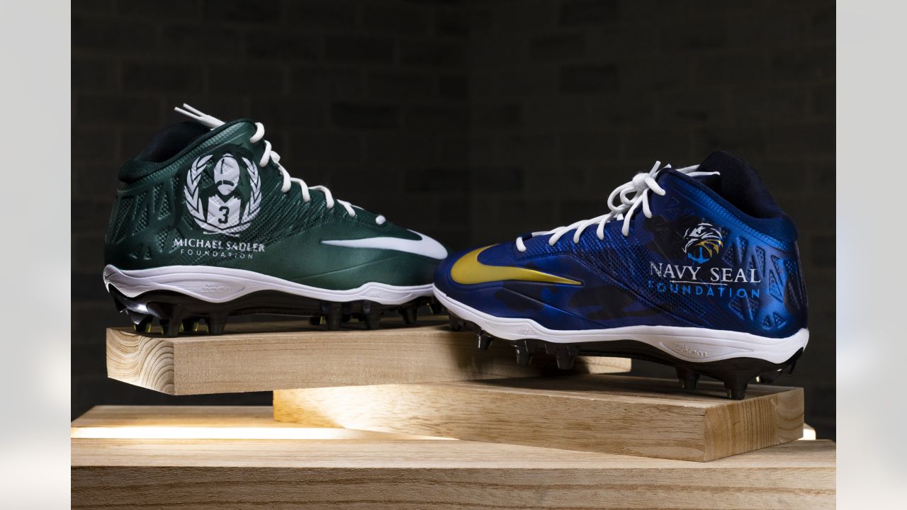 Nike Big Boys and Girls Aaron Donald Bone Los Angeles Rams Game