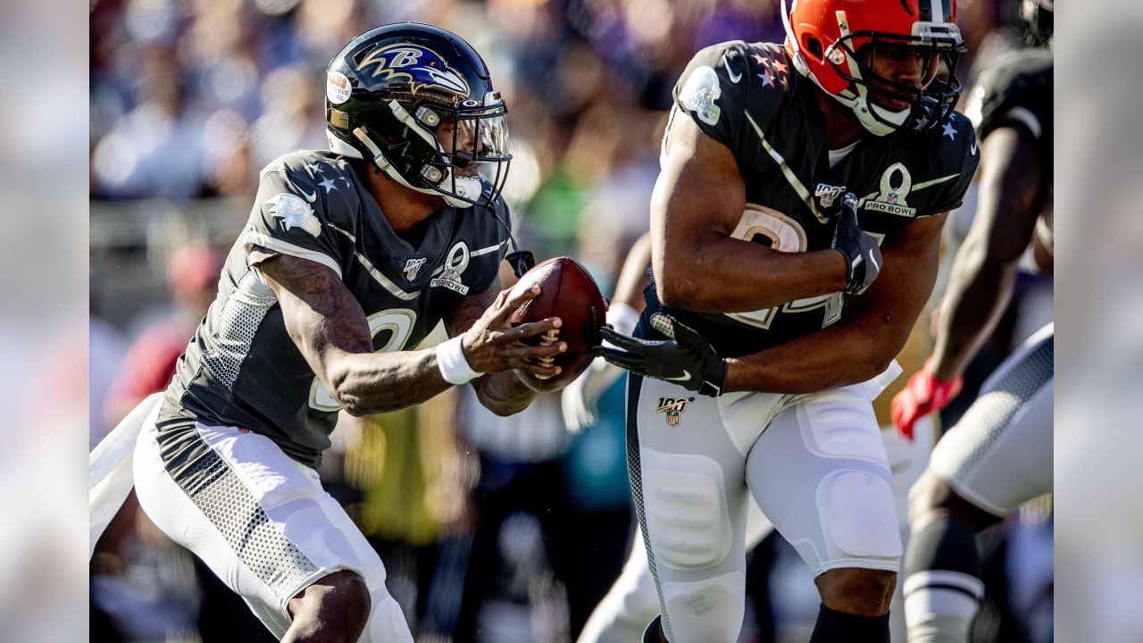 Lamar Jackson Is an Expert Water Boy, And Other Great Pro Bowl Clips