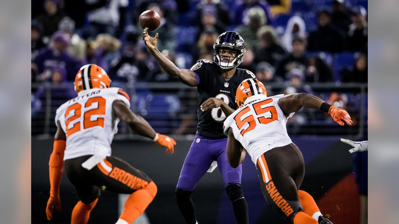 Ravens favored against Browns with first AFC North title since 2012 on the  line