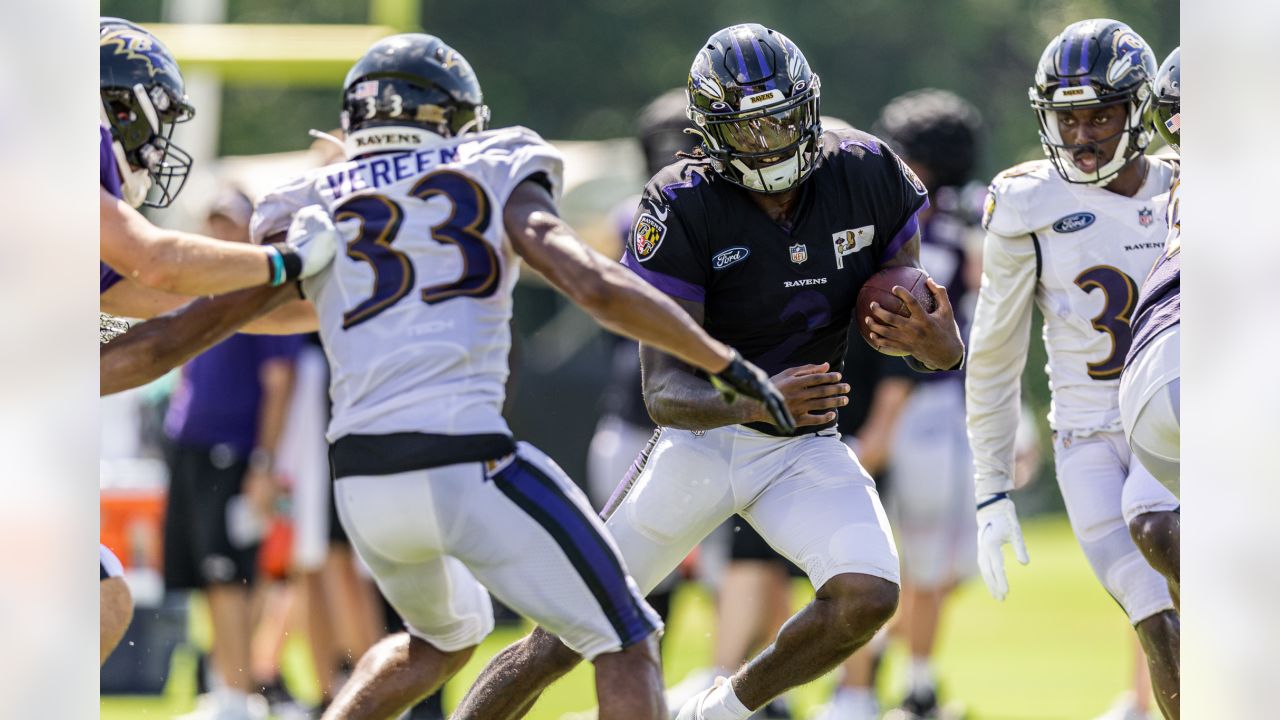 Baltimore Ravens wide receiver Devin Duvernay (13) returns a kick during an  NFL football game against the Tampa Bay Buccaneers, Thursday, Oct. 27, 2022  in Tampa, Fla. The Ravens defeat the Buccaneers