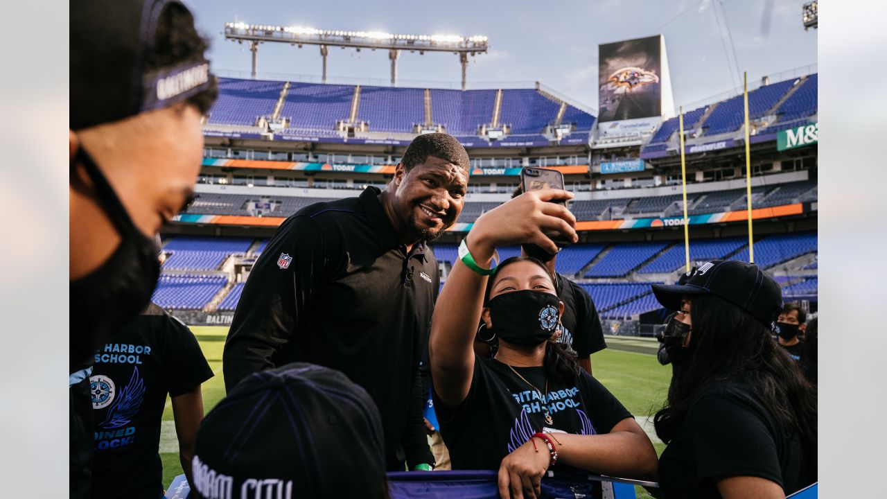 Calais Campbell on Twitter: Are tickets to #SBLVI on your wish list this  season? Enter the #LowesHomeTeam contest for a chance to score 2 tickets to  the biggest game of the season: