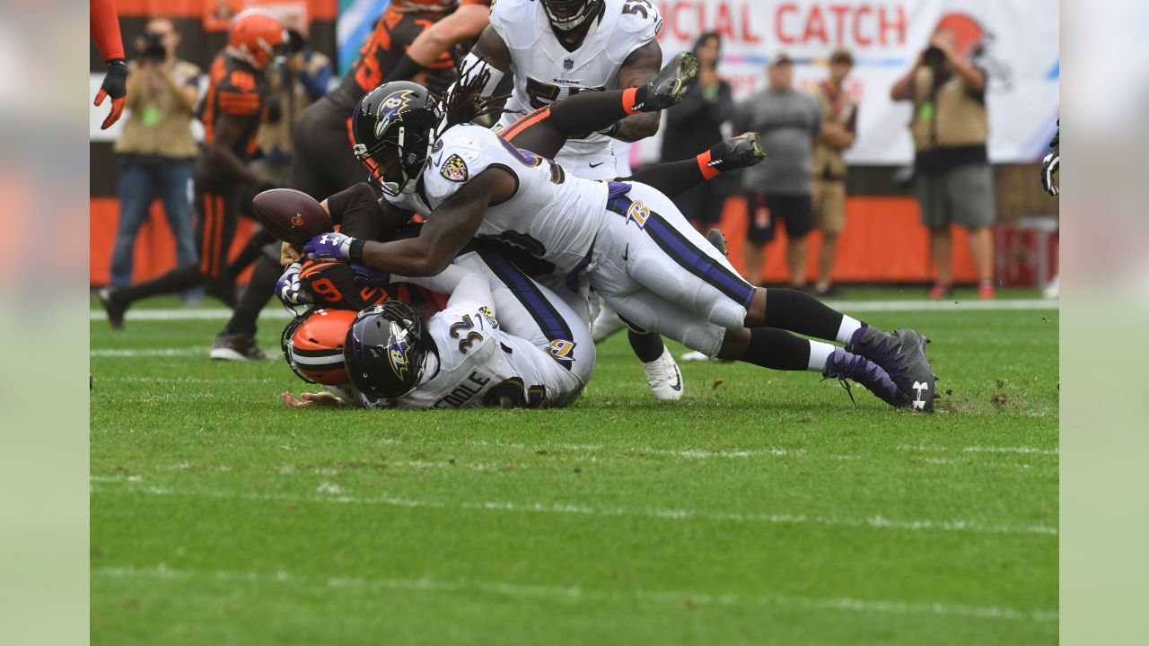 Browns offense disappoints in vital primetime matchup against the Ravens –  The Observer