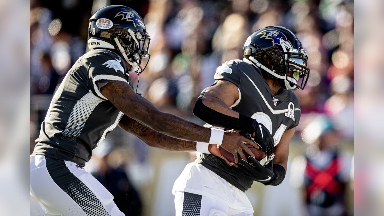 Lamar Jackson Is an Expert Water Boy, And Other Great Pro Bowl Clips