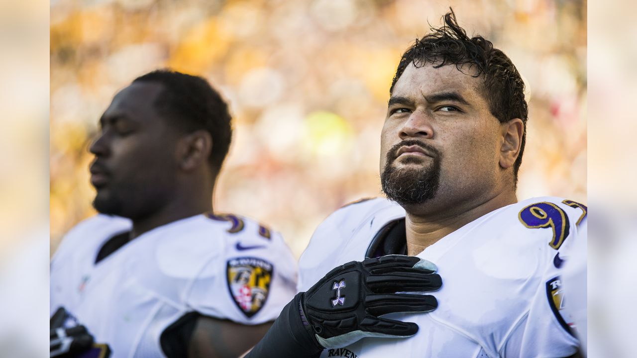 Haloti Ngata Set To Become 10th Former Raven Inducted Into Ring Of