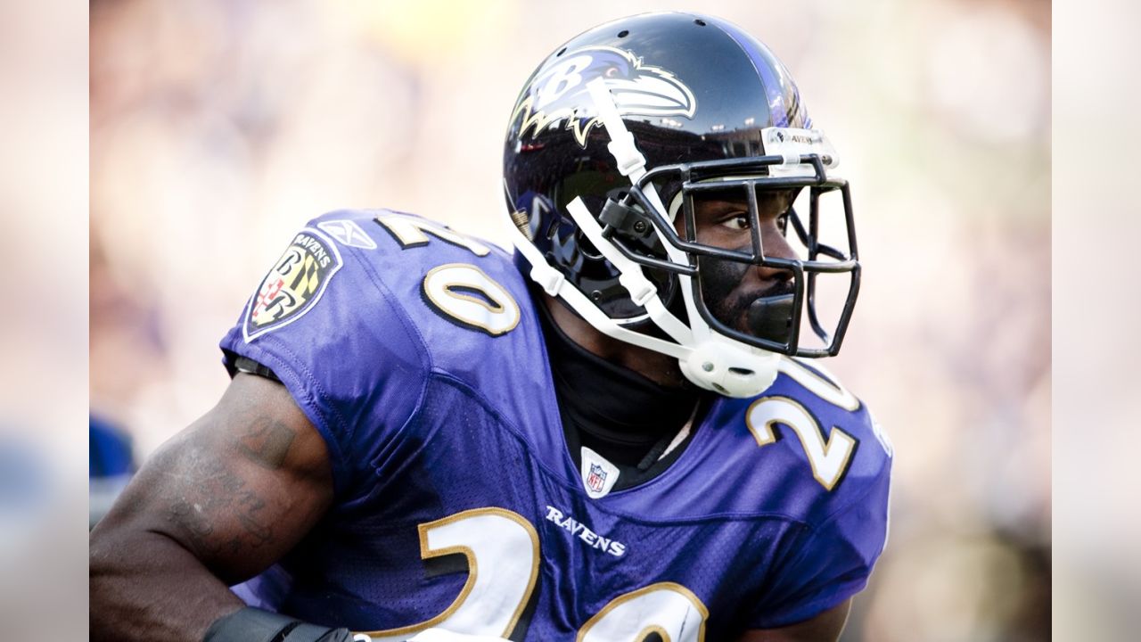 NFL: Baltimore Ravens Legend Ed Reed Is Retiring