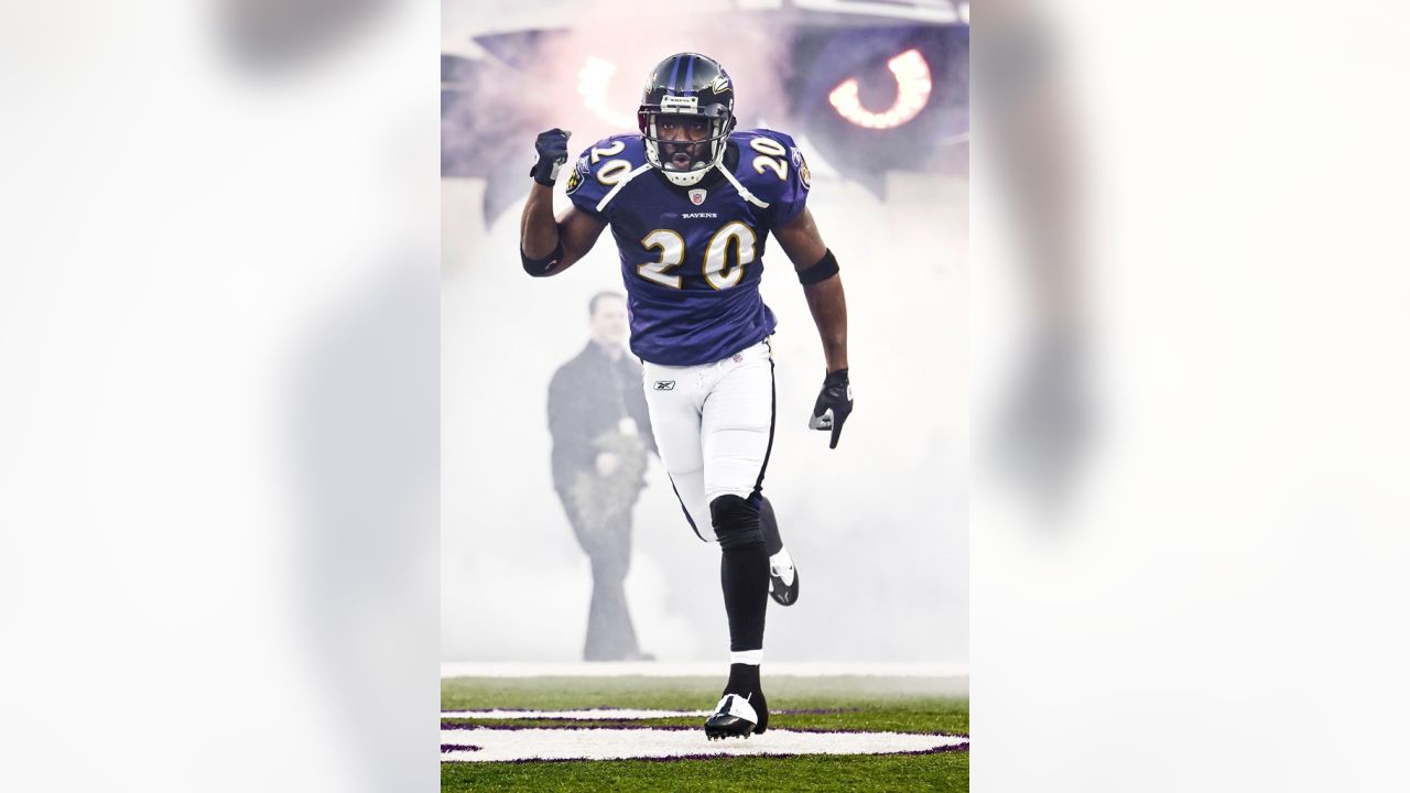 Ed Reed retires: Longtime Ravens safety hanging it up - Sports Illustrated