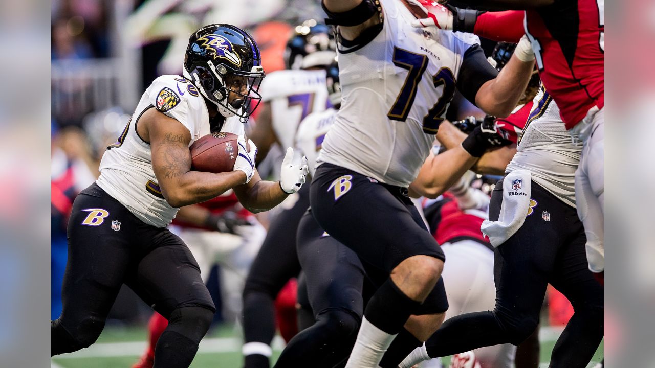 Robert Griffin III Keeps Ravens on Track During 'Special Moment'