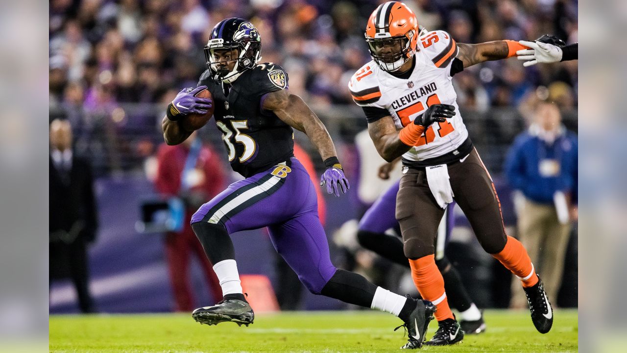 Ravens favored against Browns with first AFC North title since 2012 on the  line