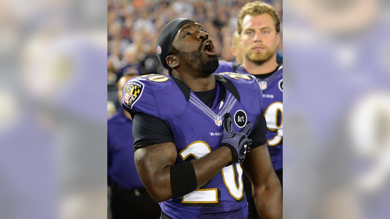 Ed Reed officially retires from NFL, ends legendary career