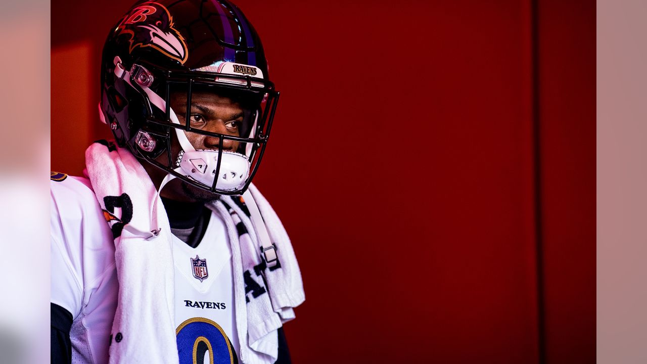 Injured Baltimore Ravens quarterback Lamar Jackson walks off the field  after the Ravens defeated the Atlanta Falcons, 17-9, at M&T Bank Stadium on  Dec. 24, 2022, in Baltimore. (Kenneth K. Lam/Baltimore Sun/TNS)