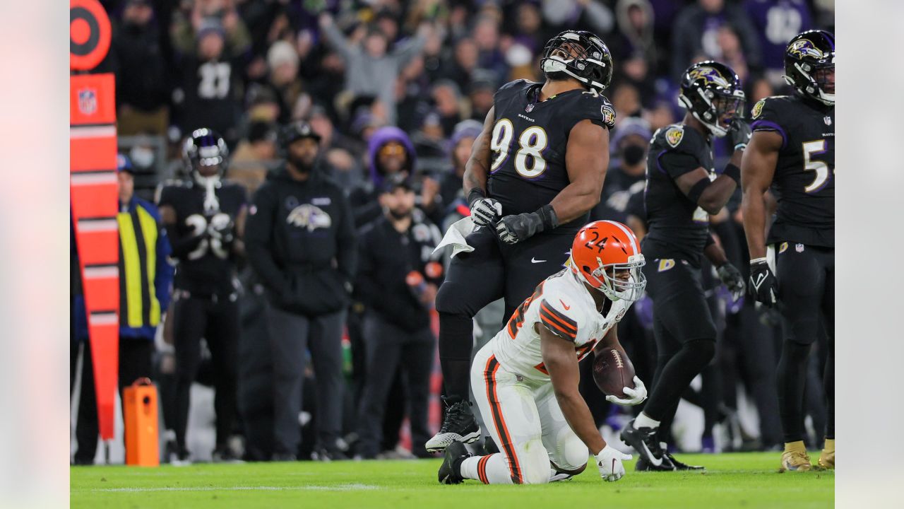 Gameday Gallery: Ravens vs. Browns, Week 12