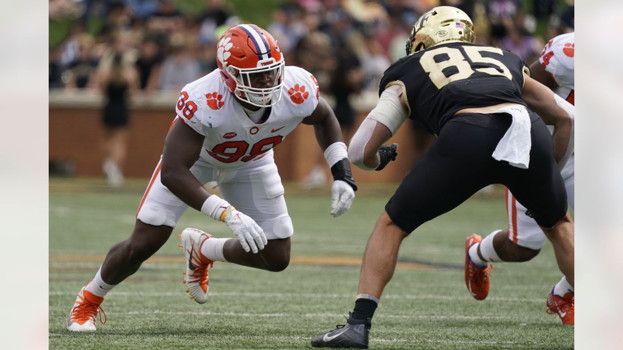 Ravens Mock Draft Roundup: A Surprising Alternative Emerges With Bijan  Robinson