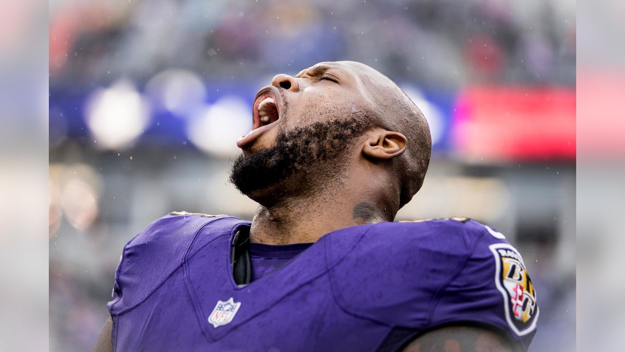 Buoyed by banner season, Terrell Suggs doesn't feel end of Ravens