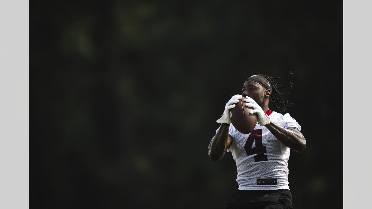 File:Dyami Brown walks back after practice from Washington Football Team  Rookie Minicamp, at Inova Sports and Performance Center, Ashburn, VA, May  15, 2021.png - Wikipedia