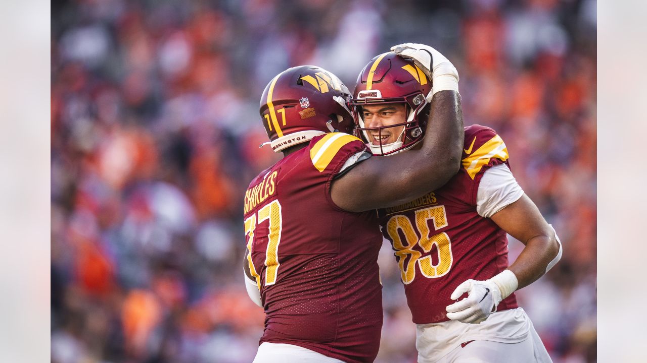 Washington Commanders' Joey Slye Knocks Late FG in Record-Snapping