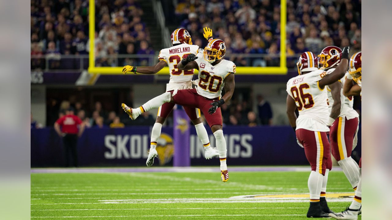 Adrian Peterson glad Redskins removed monument from RFK Stadium