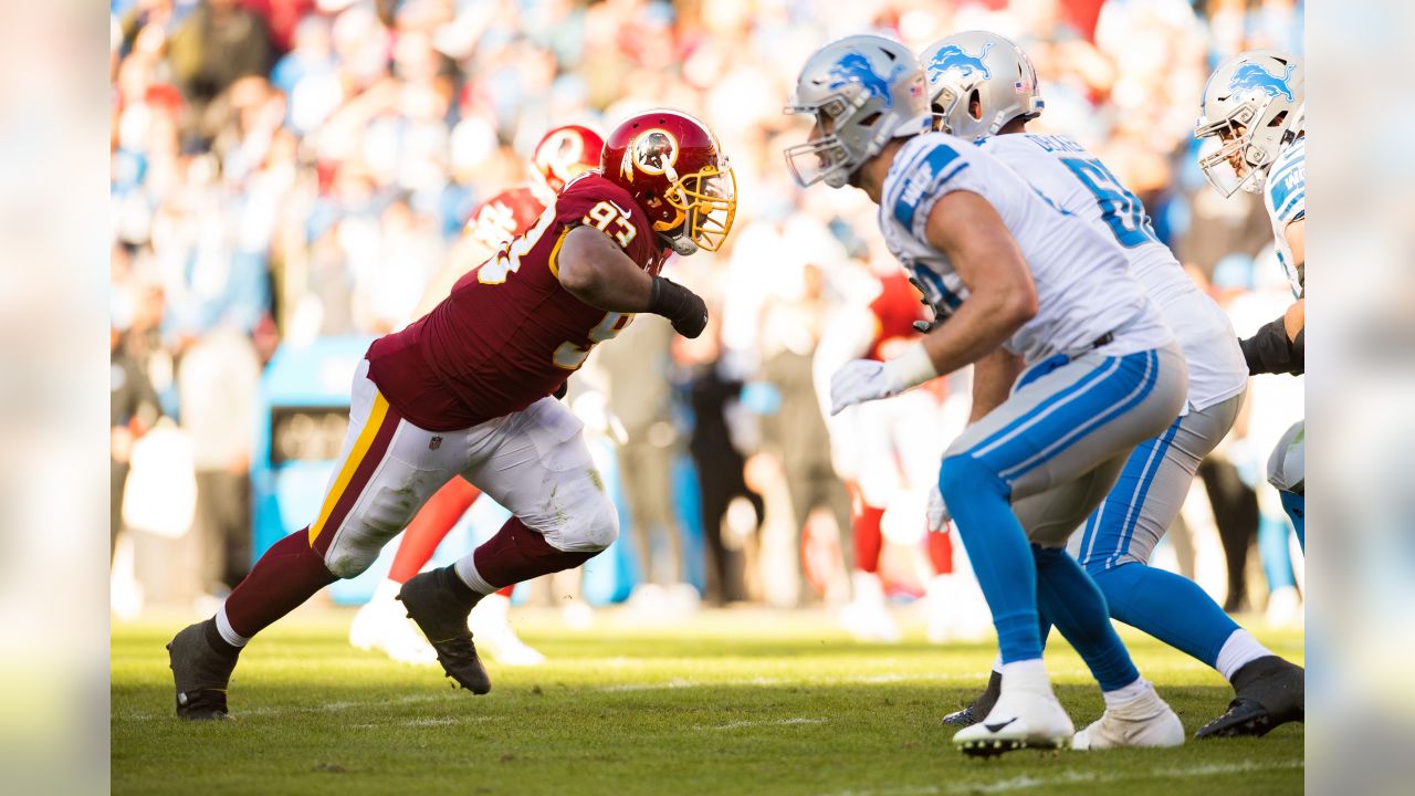 Redskins: LB Cole Holcomb shined bright despite team's collapse on D