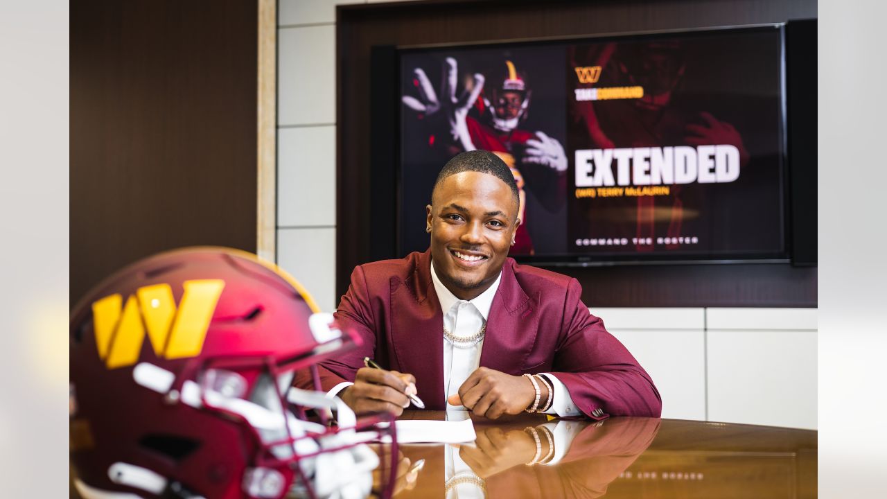 Social media reacts to Terry McLaurin's extension