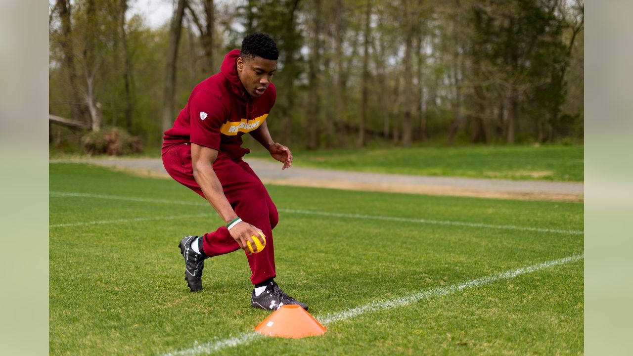 Redskins' Ryan Kerrigan helps young athletes beat the heat