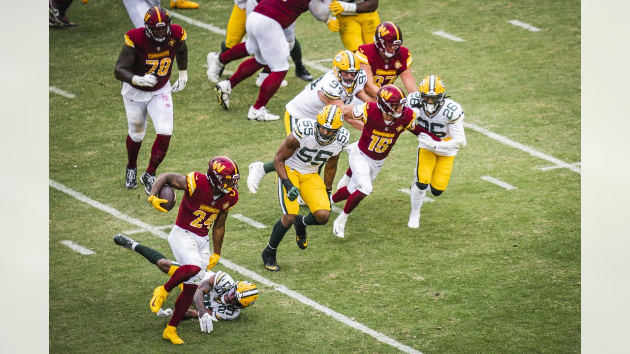 Washington Commanders linebacker David Mayo (51) runs during an