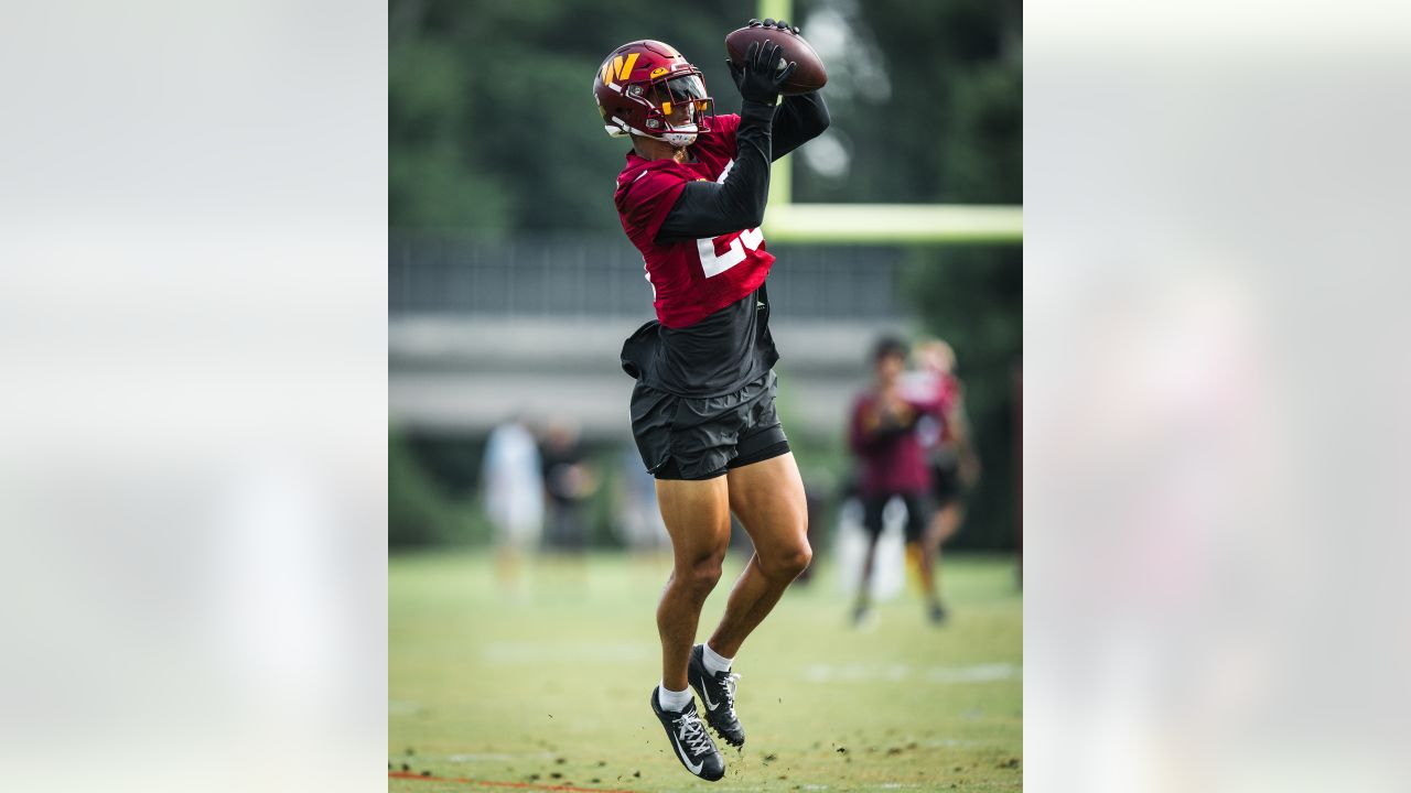 Canadian Benjamin St-Juste makes touchdown-saving tackle to secure Washington  Commanders' victory on Thursday Night Football - 3DownNation