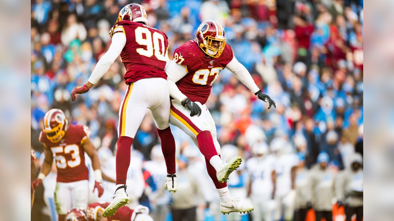 Jimmy Moreland and Cole Holcomb Shine in Redskins Preseason Opener