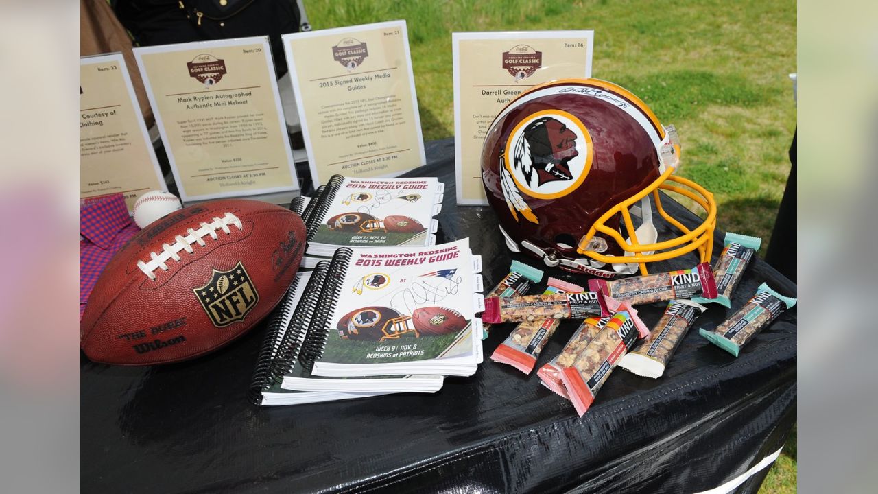 Redskins Autograph Clubhouse