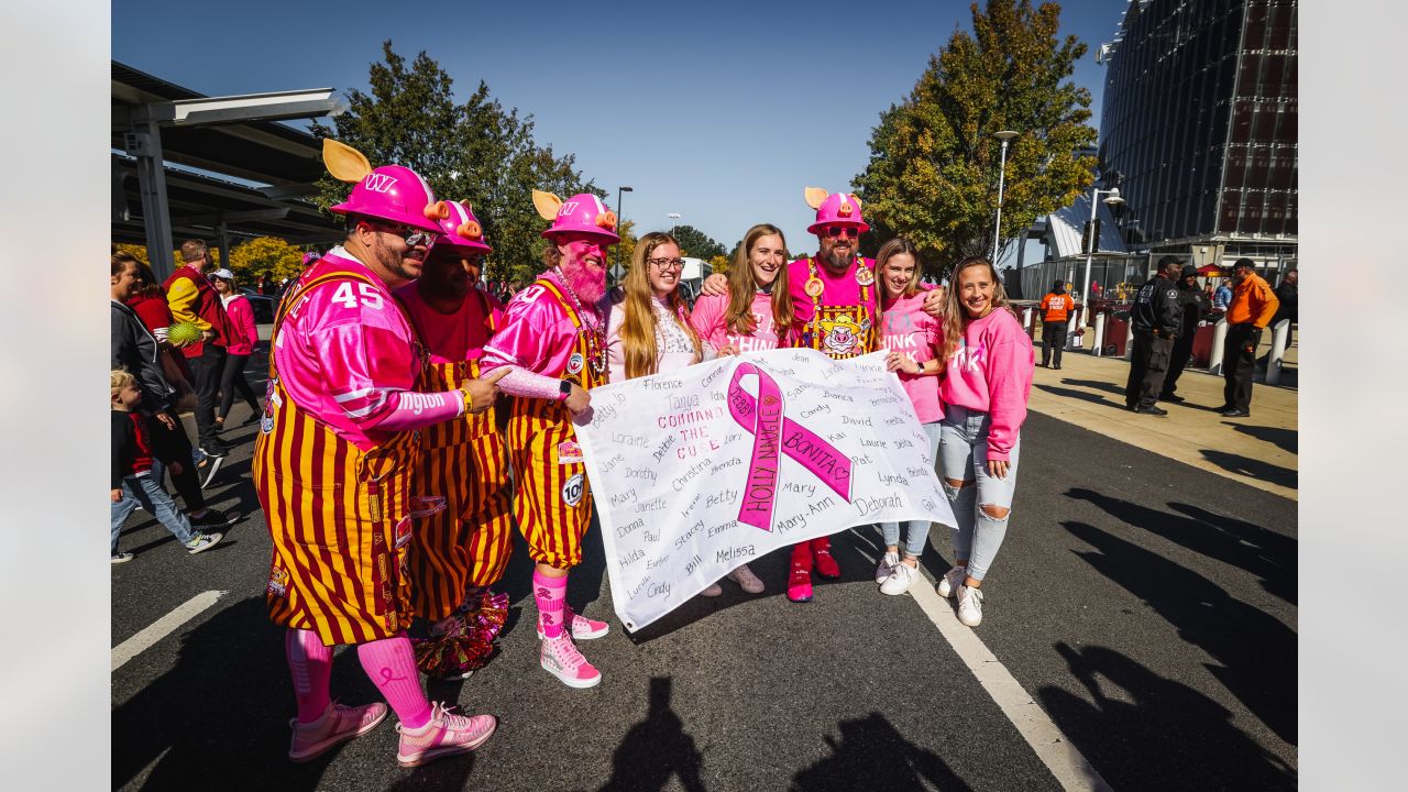 Cubs to host Annual Pink Out game in honor of Breast Cancer Awareness,  Mother's Day - CBS Chicago