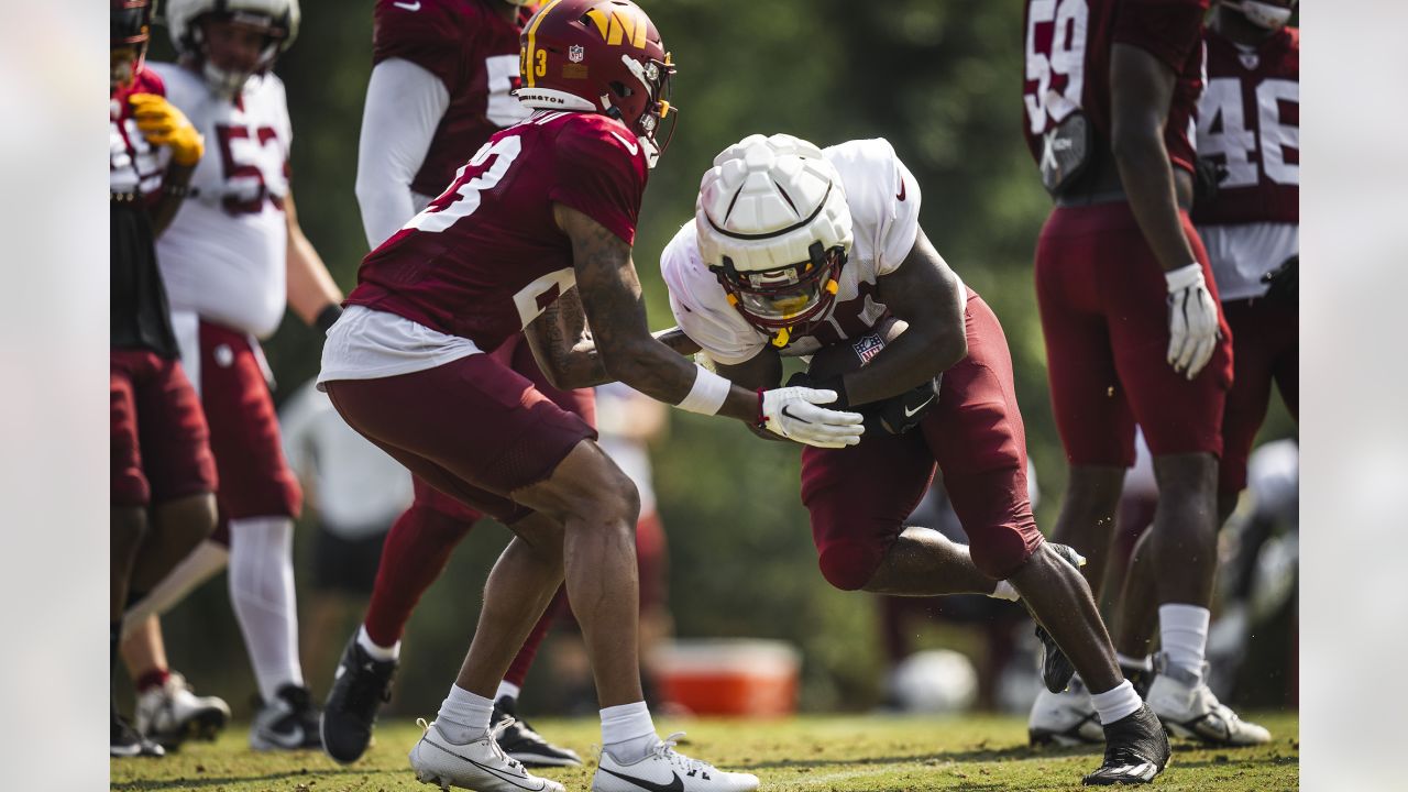 Washington Commanders wide receiver Dyami Brown (2) arrives for practice at  the team's NFL football training facility, Tuesday, Aug. 16, 2022, in  Ashburn, Va. (AP Photo/Alex Brandon Stock Photo - Alamy