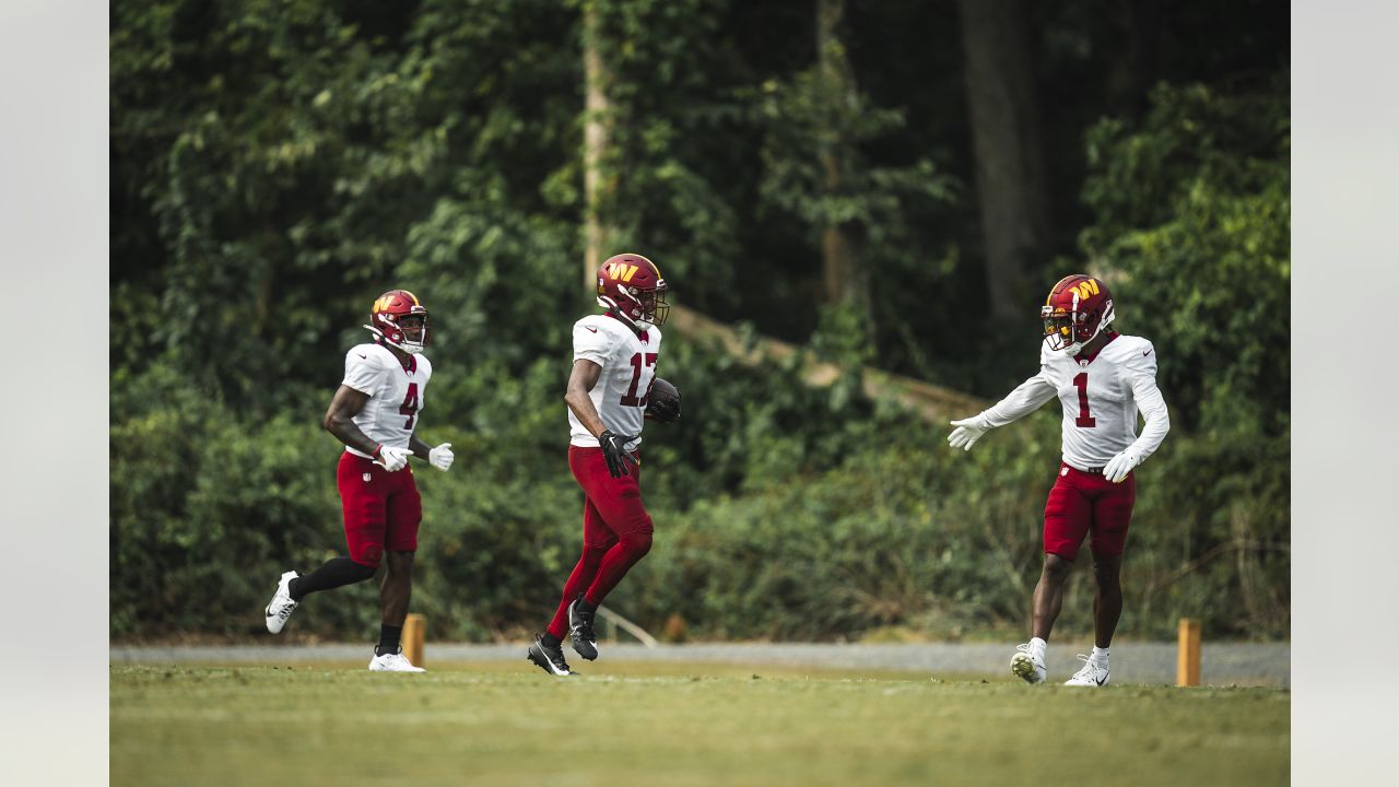 Washington Commanders Training Camp: First Padded Practice, Sam Howell  Watch No. 6, and Cody Barton