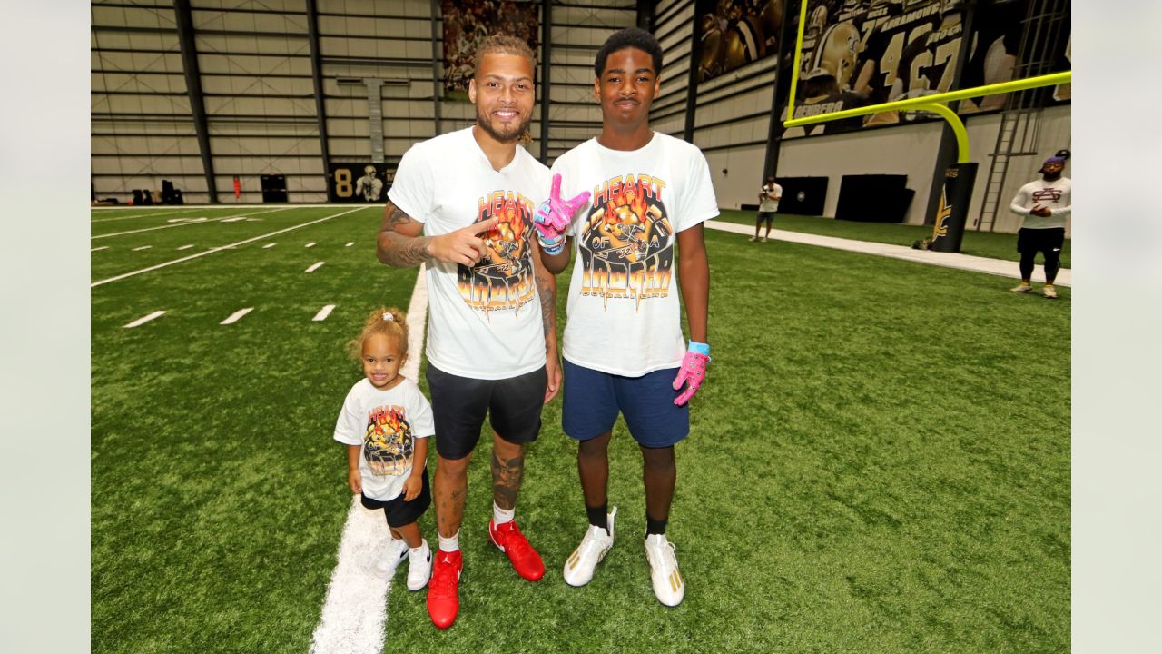 Michael Hull on LinkedIn: Tyrann Mathieu hosts 2022 Heart of a Badger youth  football camp