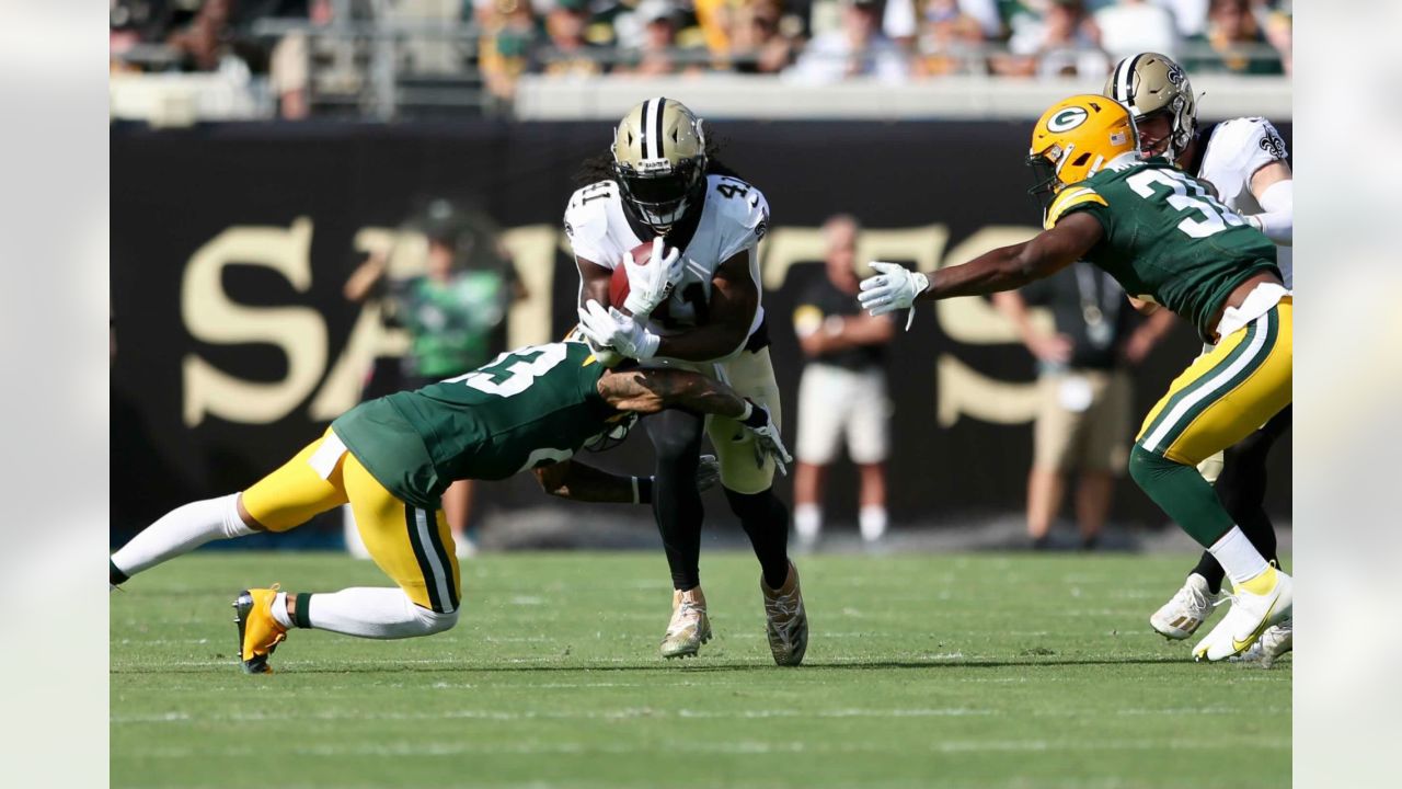 Green Bay Packers safety Dallin Leavitt (6) celebrates during a preseason  NFL football game against the Cincinnati Bengals on Friday, Aug. 11, 2023,  in Cincinnati. (AP Photo/Emilee Chinn Stock Photo - Alamy