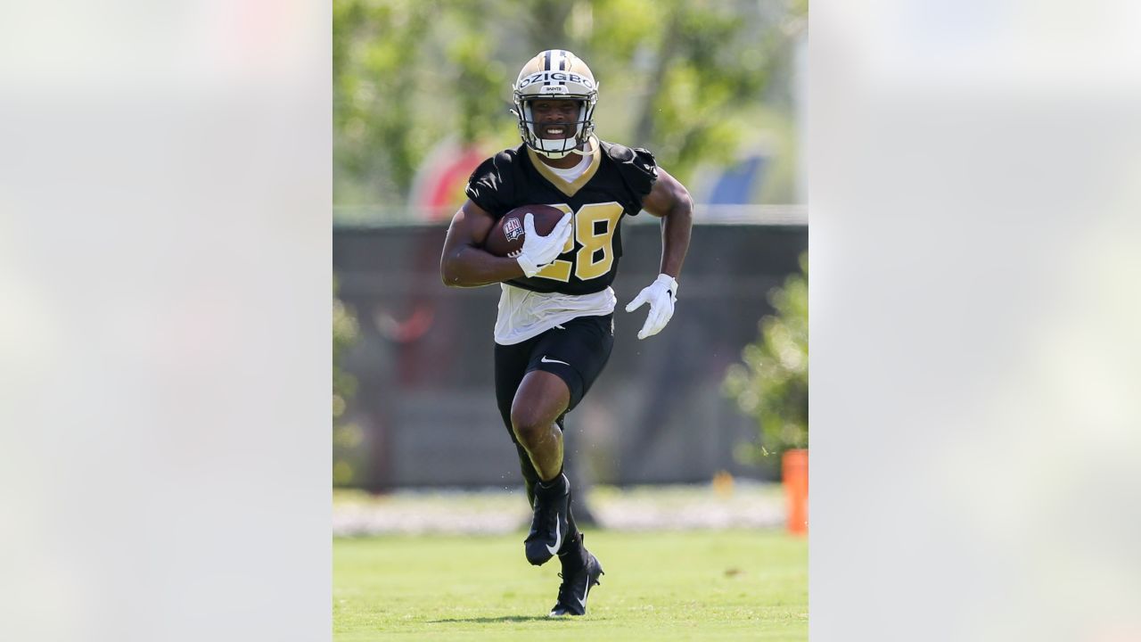 Saints CBs Alontae Taylor, Paulson Adebo Competing For Starting Role