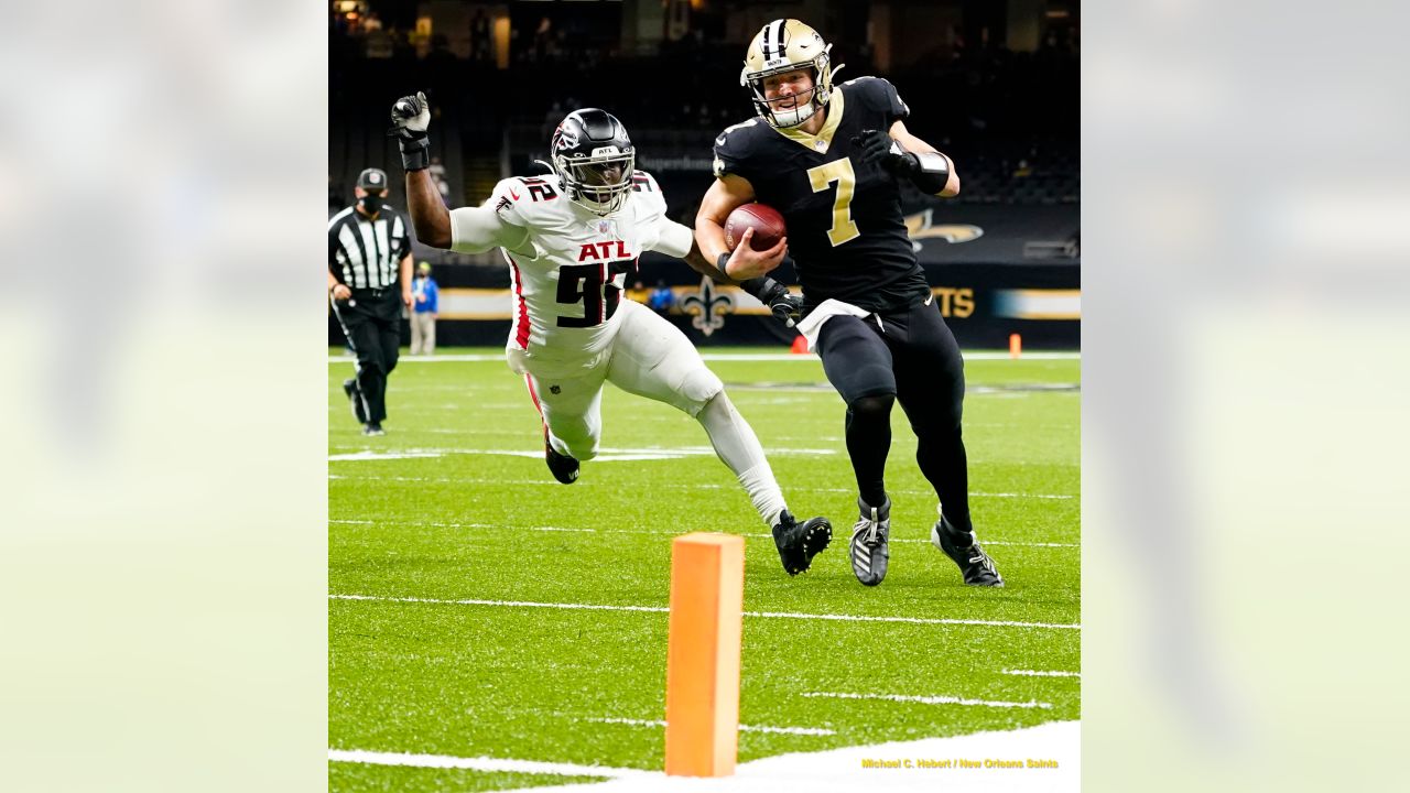 New Orleans Saints quarterback Taysom Hill (7) walks off the field  following an NFL football game against the New England Patriots, Sunday,  Sept. 26, 2021, in Foxborough, Mass. (AP Photo/Stew Milne Stock