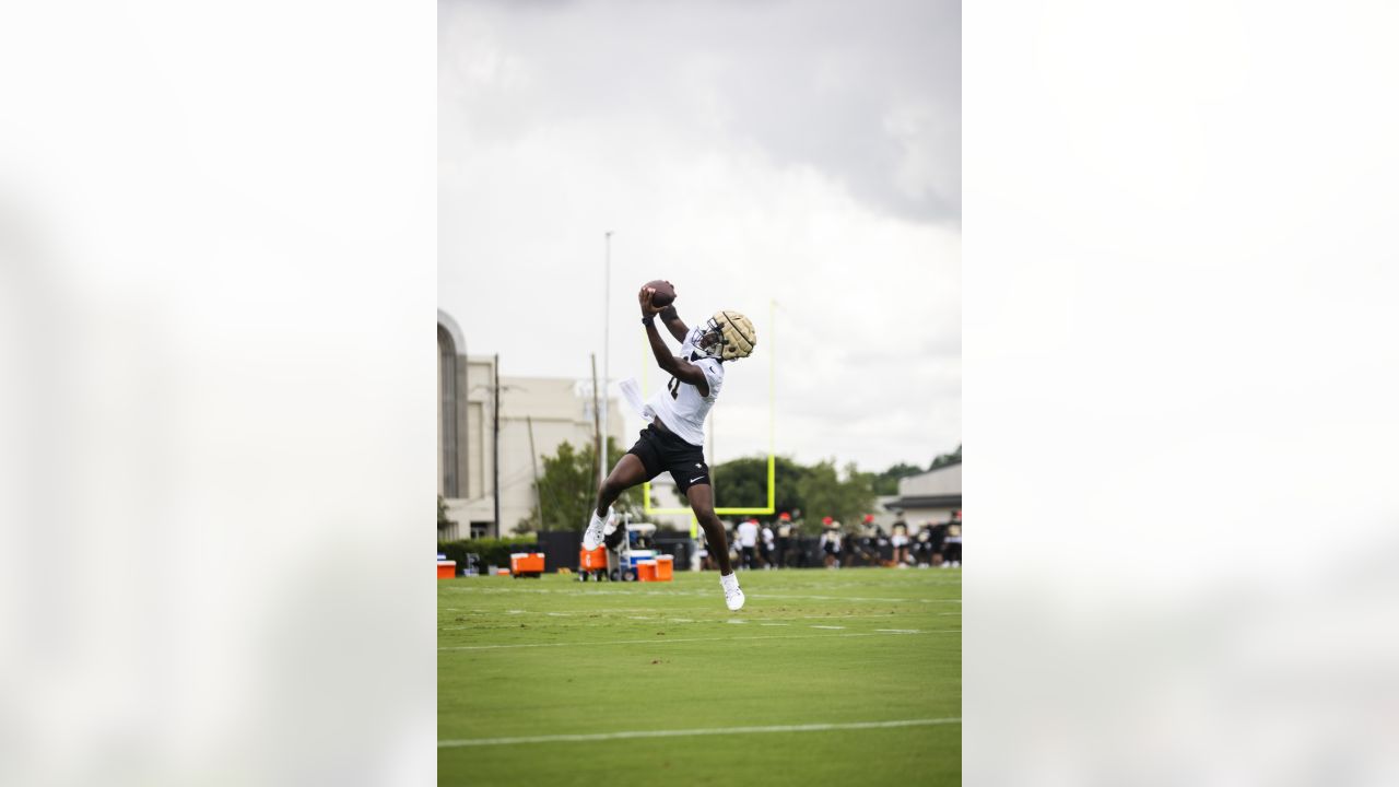 Saints WR Michael Thomas sends scary warning to NFL ahead of 2023