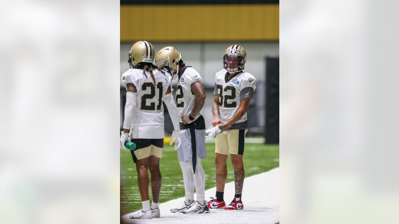 New Orleans Saints wide receiver Chris Olave (12) signs autographs, after  training camp at their NFL football training facility in Metairie, La.,  Saturday, July 30, 2022. (AP Photo/Gerald Herbert Stock Photo - Alamy