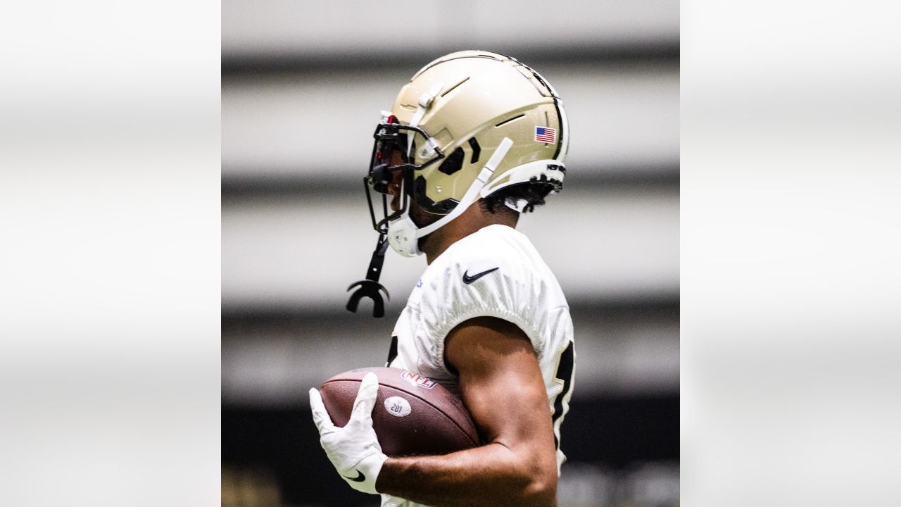 Saints rookie Trevor Penning reportedly has torn ligament in toe, out  indefinitely, Saints