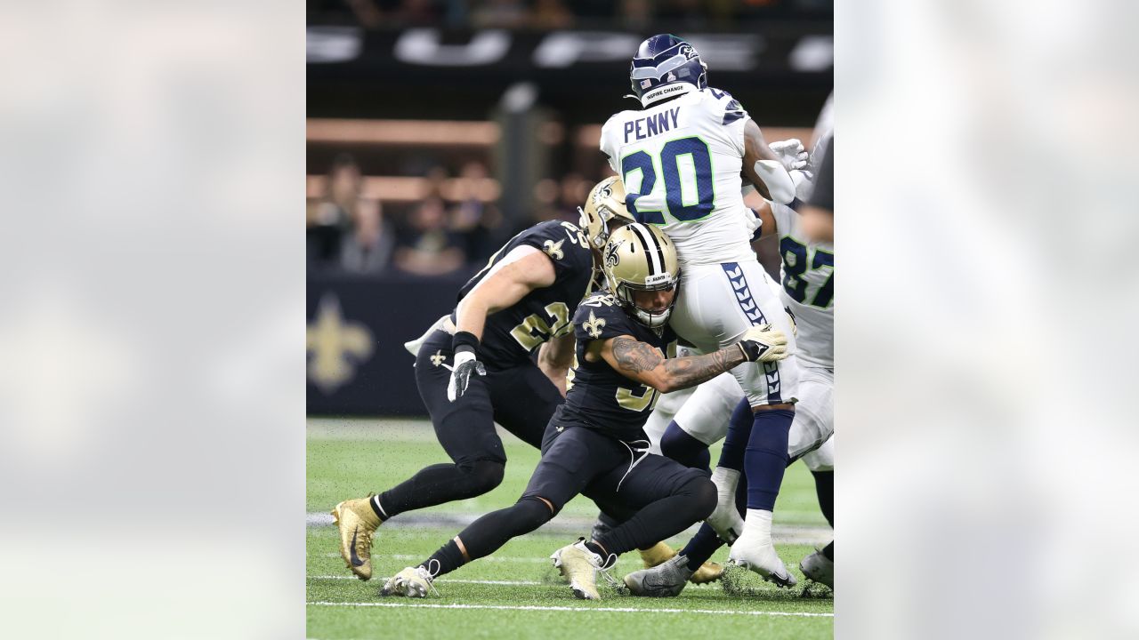 NFL: Saints waive ex-Badger Hill in wake of season-ending triceps