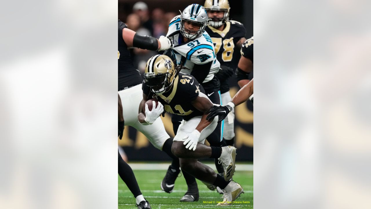 New Orleans Saints grind out a win over the Carolina Panthers